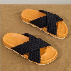 MAREA / Anthropologie Crossover Wave Sole Sandal IN BLACK/MUSTARD **Sold Out**